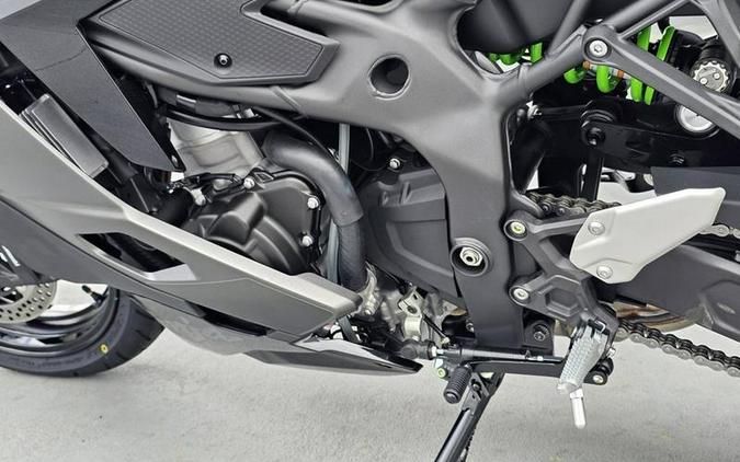 2026 Kawasaki Ninja® ZX™-4RR ABS