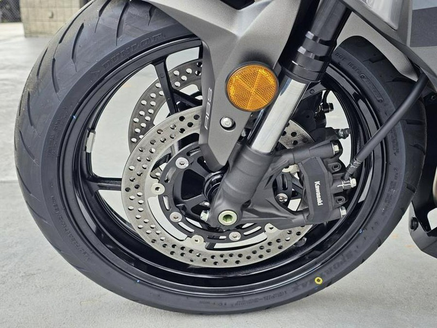 2026 Kawasaki Ninja® ZX™-4RR ABS