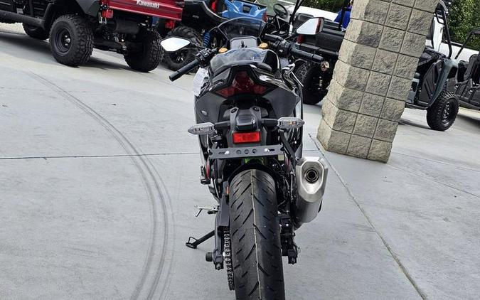 2026 Kawasaki Ninja® ZX™-4RR ABS