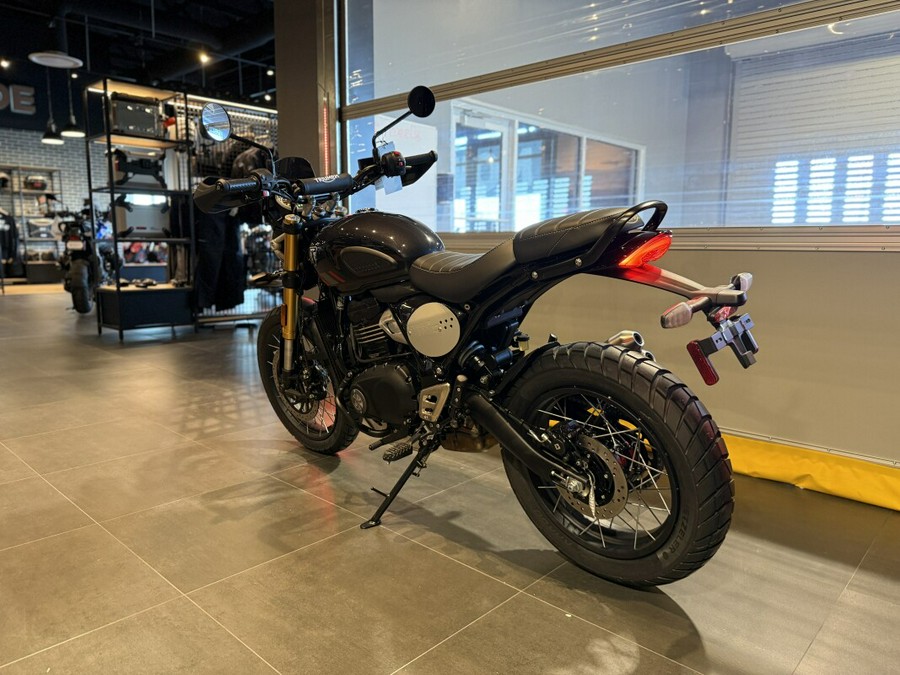 2026 Scrambler 400 XC Storm Grey