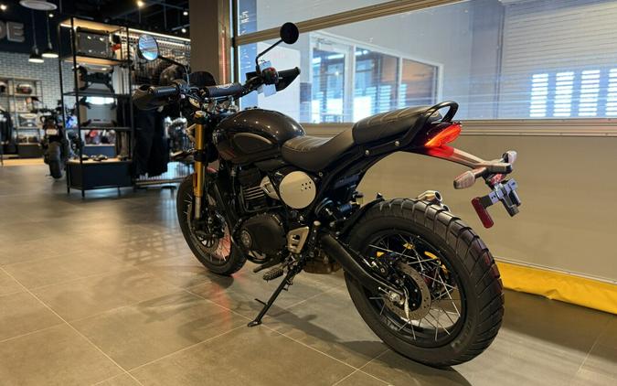 2026 Triumph Scrambler 400 X