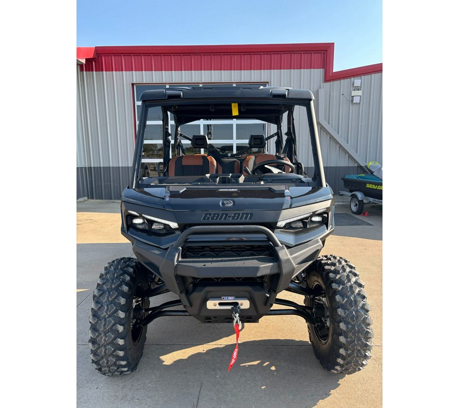 2026 Can-Am Defender MAX Lone Star HD11