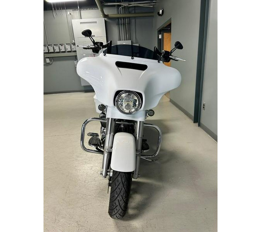 2017 Harley-Davidson® FLHXS - Street Glide® Special