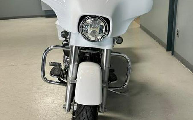 2017 Harley-Davidson® FLHXS - Street Glide® Special