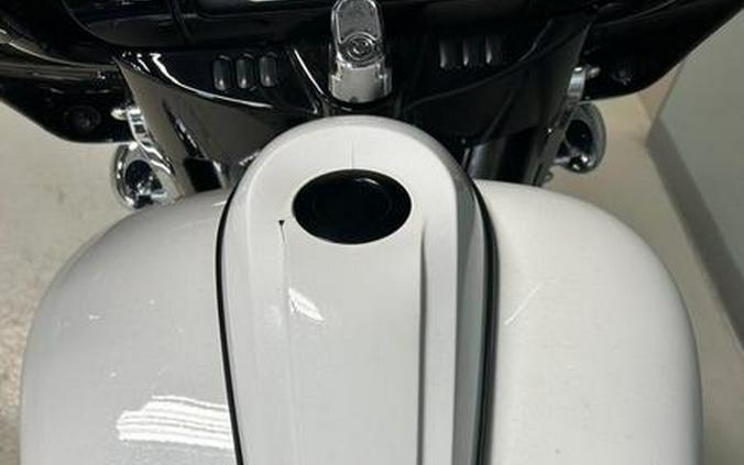 2017 Harley-Davidson® FLHXS - Street Glide® Special