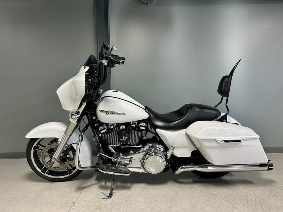 2017 Harley-Davidson® FLHXS - Street Glide® Special