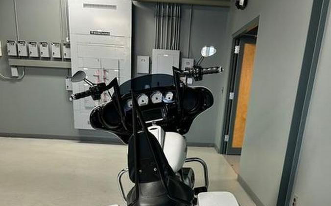 2017 Harley-Davidson® FLHXS - Street Glide® Special