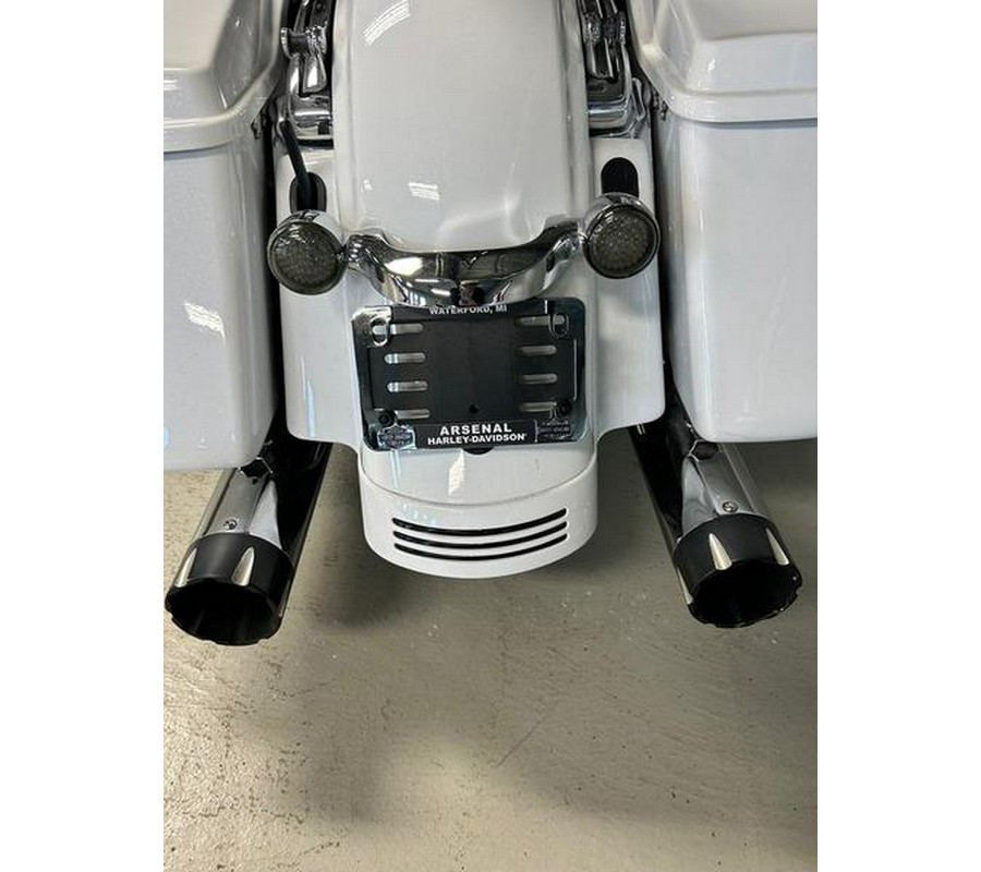 2017 Harley-Davidson® FLHXS - Street Glide® Special