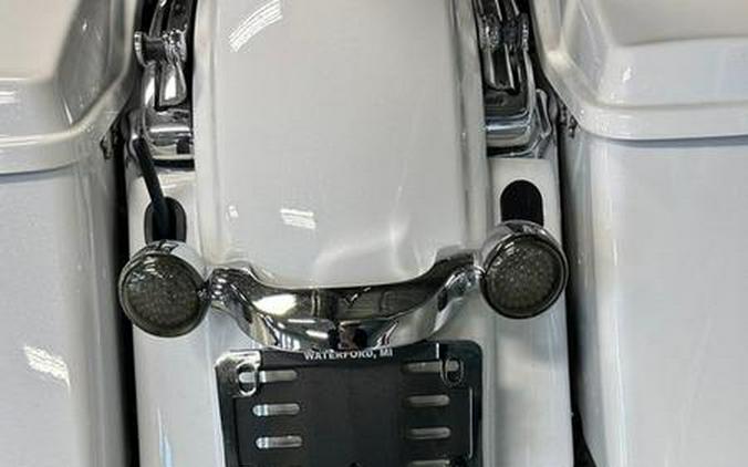 2017 Harley-Davidson® FLHXS - Street Glide® Special