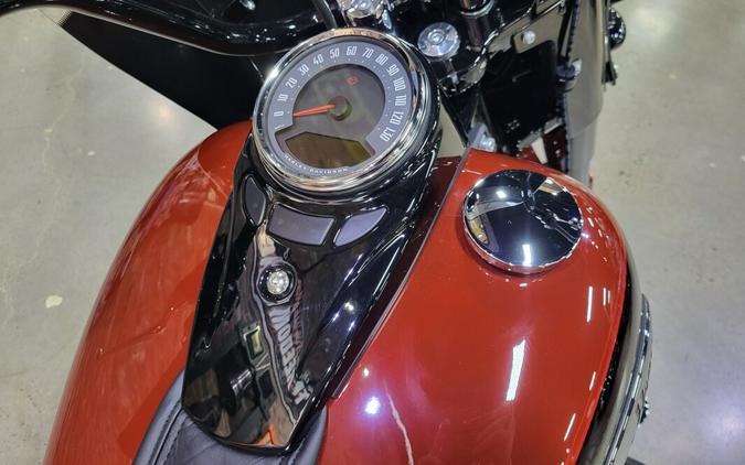 2024 Harley-Davidson® Heritage Classic Red Rock / Vivid Black
