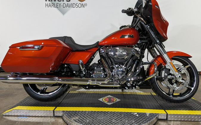 2024 Harley-Davidson Street Glide® Whiskey Fire-Chrome Finish