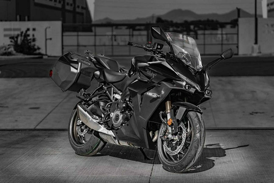 2024 Suzuki GSX-S 1000GT Plus