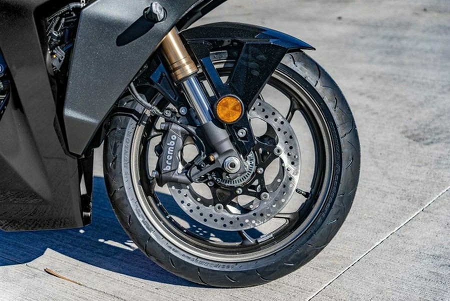 2024 Suzuki GSX-S 1000GT Plus