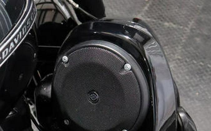 2018 Harley-Davidson® FLHXS - Street Glide® Special