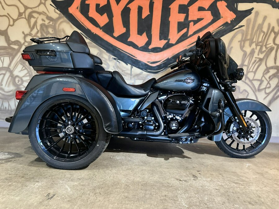 FLHTCUTG 2025 Tri Glide® Ultra