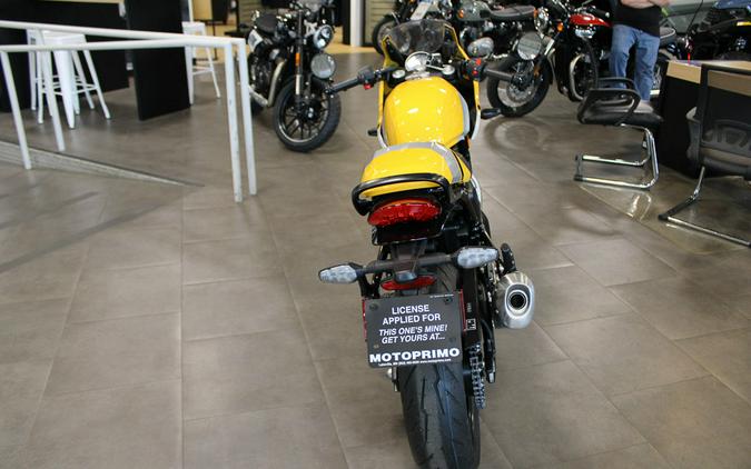 2026 Triumph Thruxton 400 Metallic Racing Yellow / Aluminium Silver