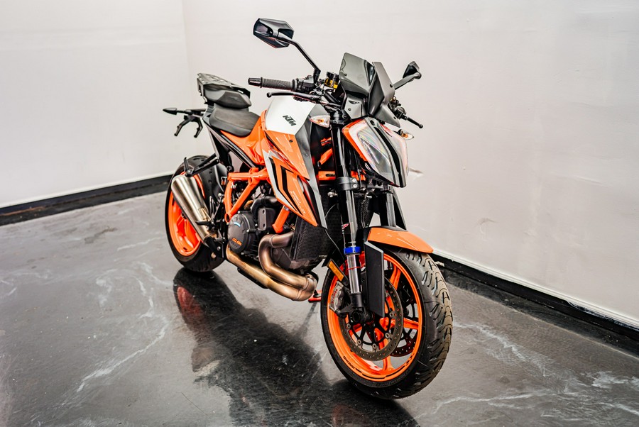 2022 KTM 1290 Super Duke R EVO