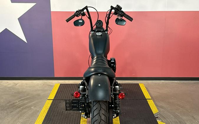 2019 Harley-Davidson IRON 883