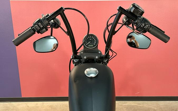 2019 Harley-Davidson IRON 883