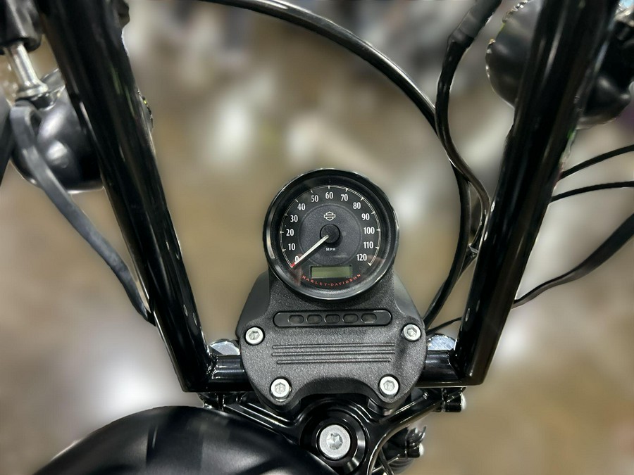 2021 Harley-Davidson SPORTSTER IRON 883