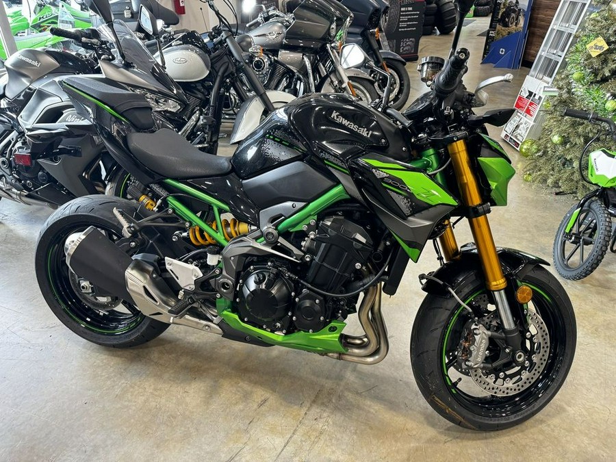 2024 Kawasaki Z900 SE ABS