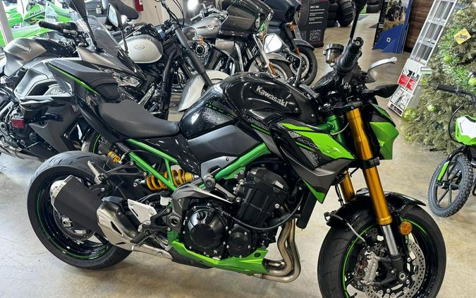 2024 Kawasaki Z900 SE ABS