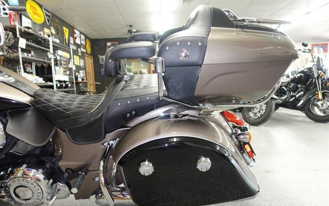 2019 Indian Roadmaster Polished Bronze/Thunder Black