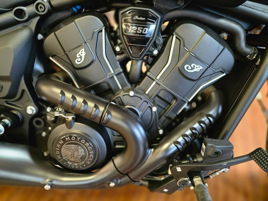 2025 Indian Motorcycle® Sport Scout® Limited Black Smoke