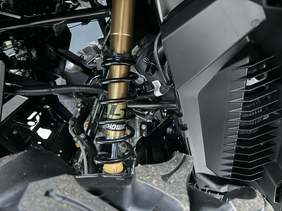 2026 Can-Am Outlander X MR 1000R