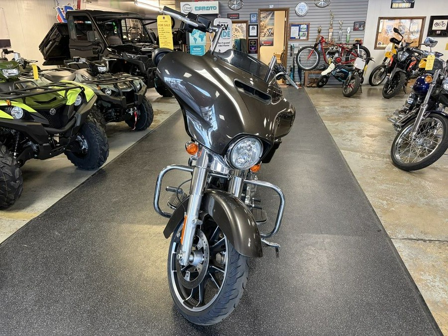 2021 Harley-Davidson® FLHX - Street Glide®