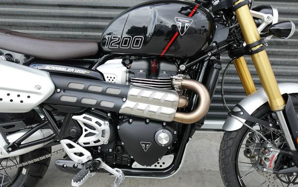 2025 Triumph Scrambler 1200 XE