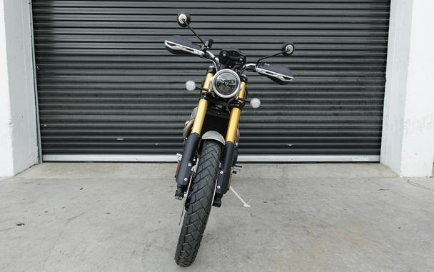 2025 Triumph Scrambler 1200 XE