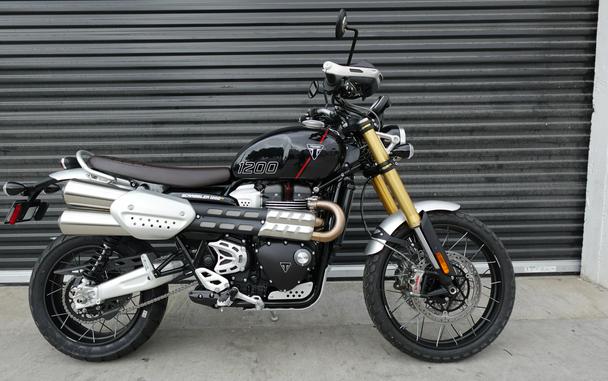 2025 Triumph Scrambler 1200 XE