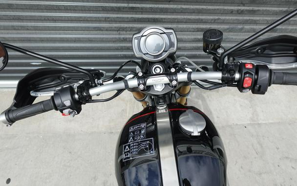 2025 Triumph Scrambler 1200 XE