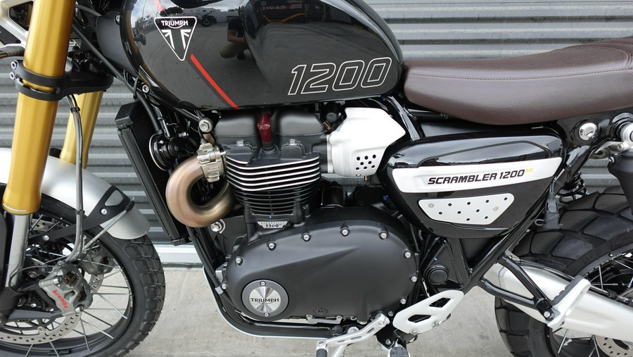 2025 Triumph Scrambler 1200 XE