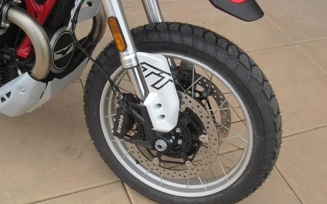 2025 Moto Guzzi V85 TT