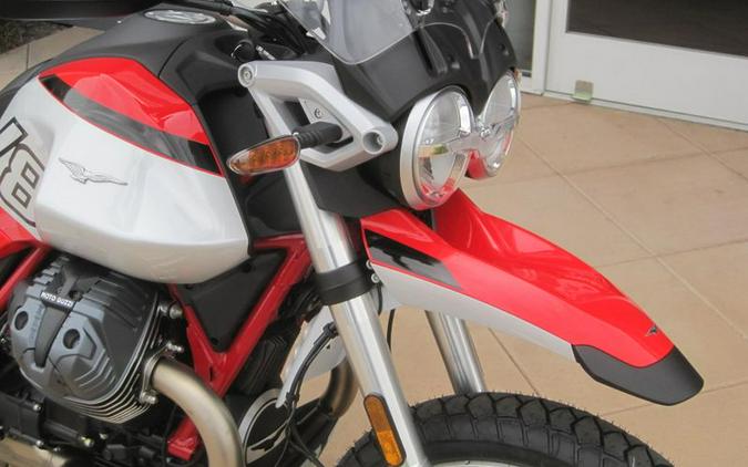 2025 Moto Guzzi V85 TT