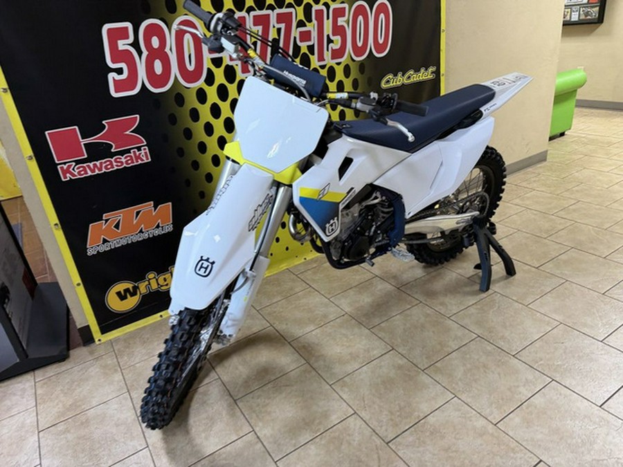 2025 Husqvarna FC 250