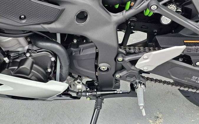 2026 Kawasaki Ninja® ZX™-4RR ABS