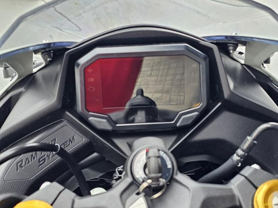 2026 Kawasaki Ninja® ZX™-4RR ABS