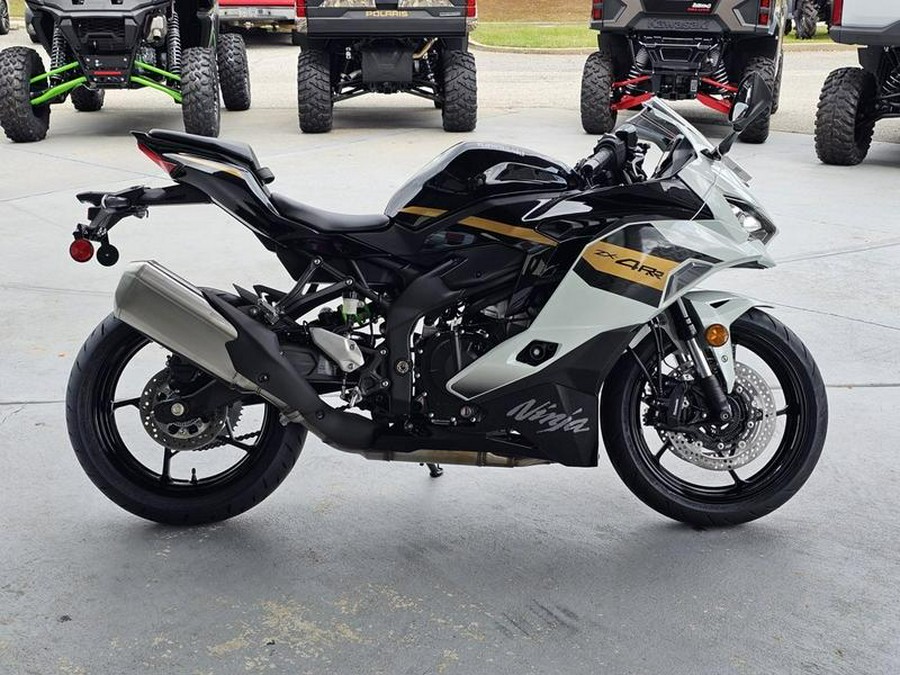 2026 Kawasaki Ninja® ZX™-4RR ABS