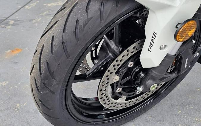 2026 Kawasaki Ninja® ZX™-4RR ABS