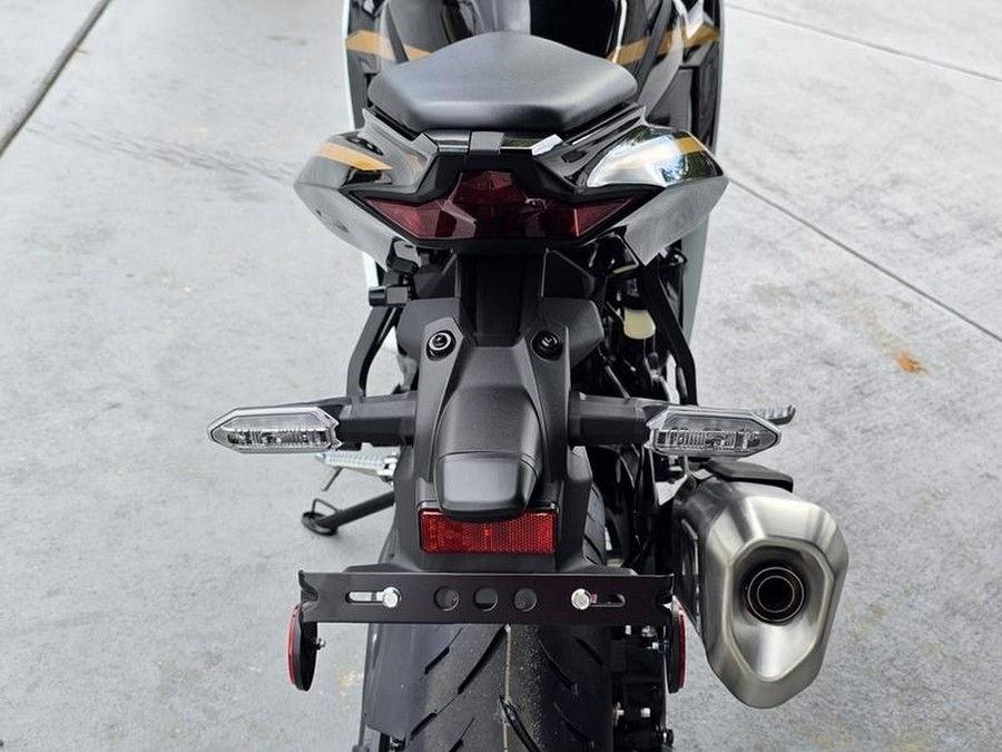 2026 Kawasaki Ninja® ZX™-4RR ABS
