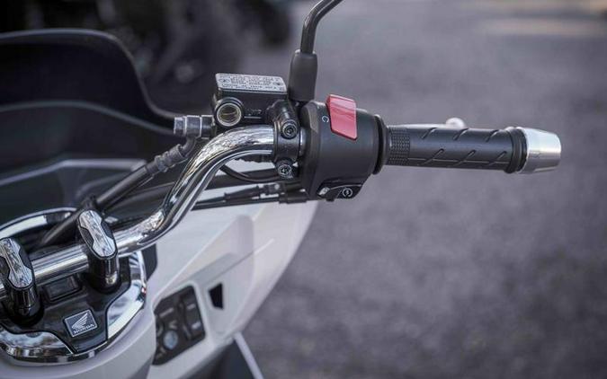2022 Honda® PCX ABS