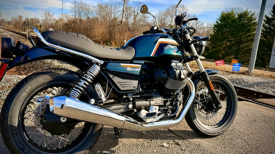 2026 Moto Guzzi V7 Special