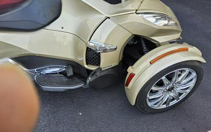 2017 Can-Am Spyder RT Limited