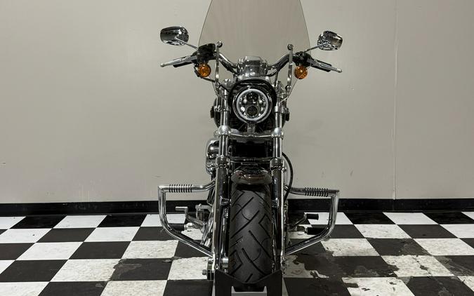 XL1200C 2013 1200 Custom