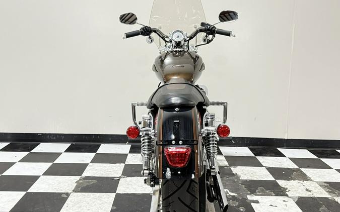 XL1200C 2013 1200 Custom