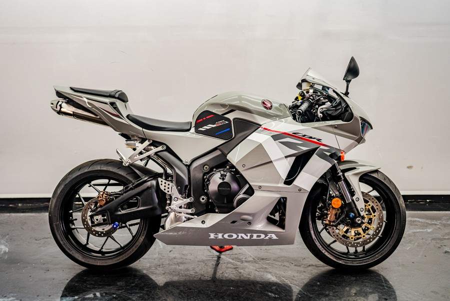 2026 Honda CBR600RR ABS