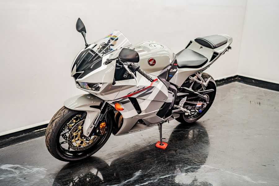 2026 Honda CBR600RR ABS